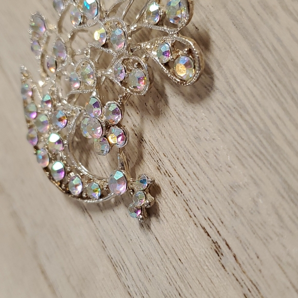 â˘Silvertone Aurora Borealis rhinestones⢠peacock hair barretteâ˘Sparkly! - Picture 7 of 13